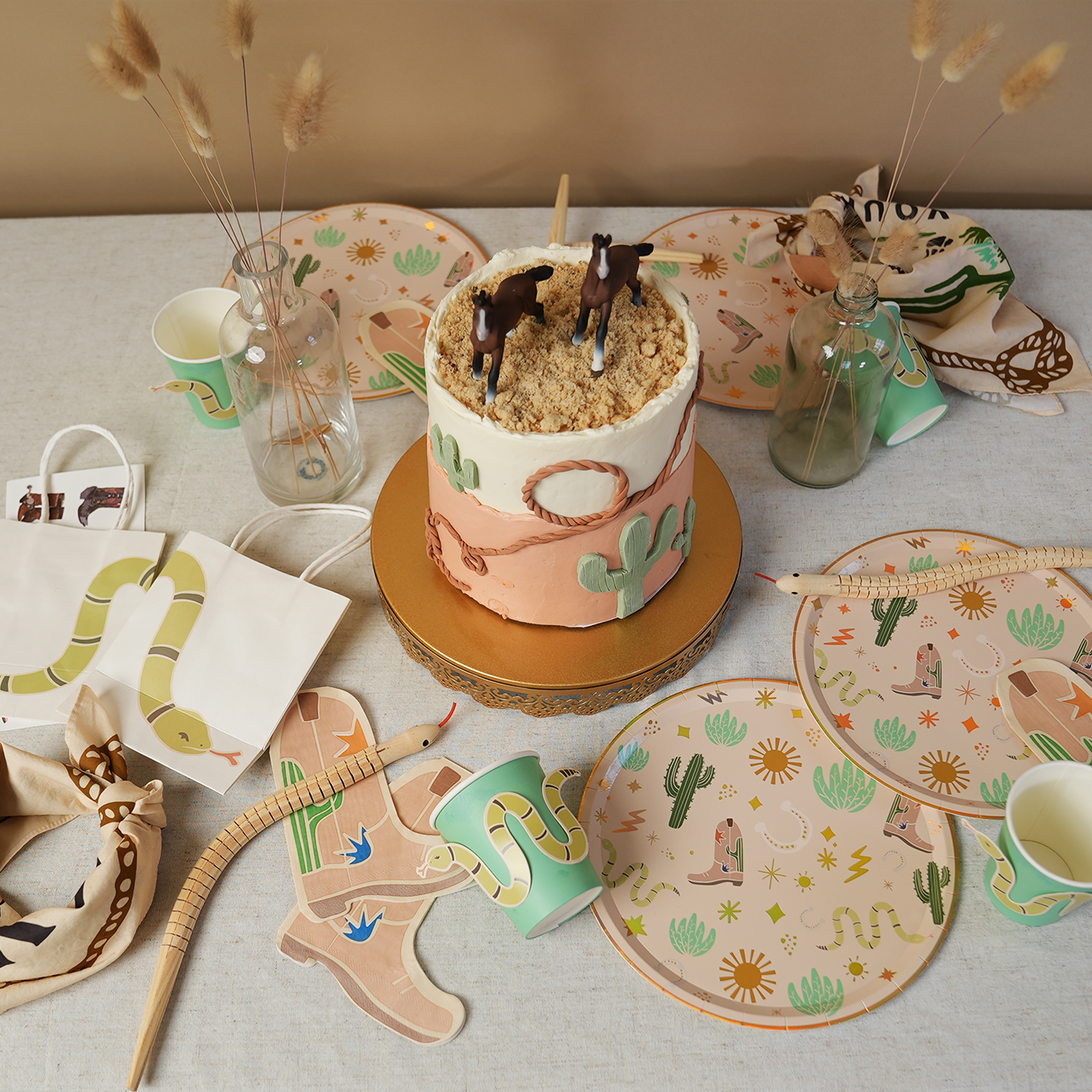 Sssssnake Catcher Cowboy Party Cups (x 12)